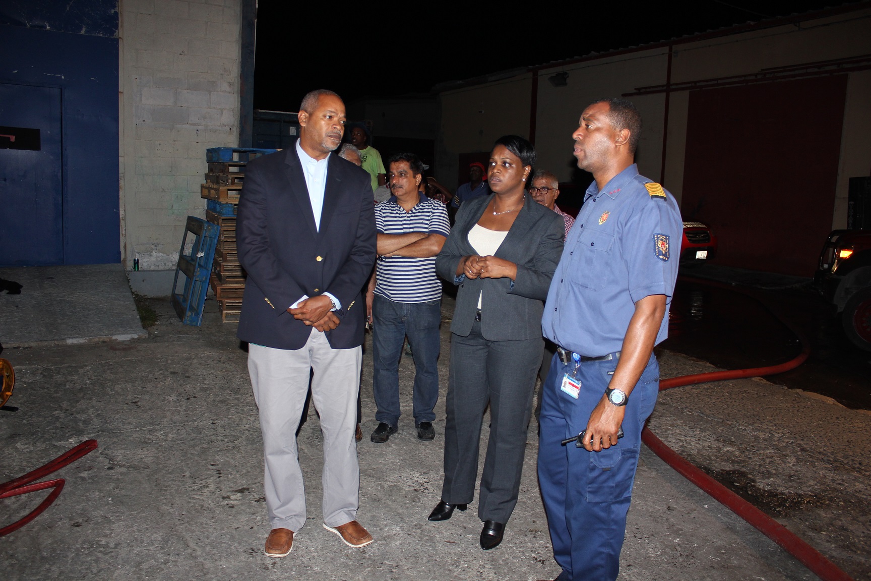 MinJust and PM visit scene of fire