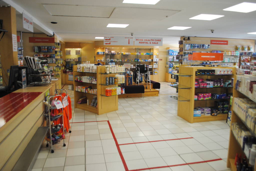 Pharmacies adopt RxPro software system in St. Maarten (2)