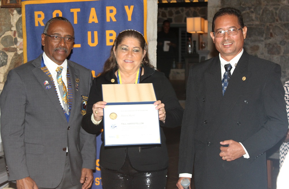 Helen Hart receives PHF Rotary Club