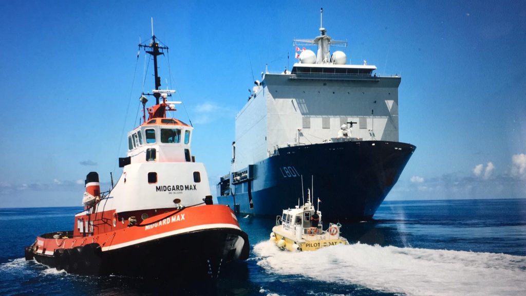 HMS Pelikaan arrive in St. Maarten 20190907
